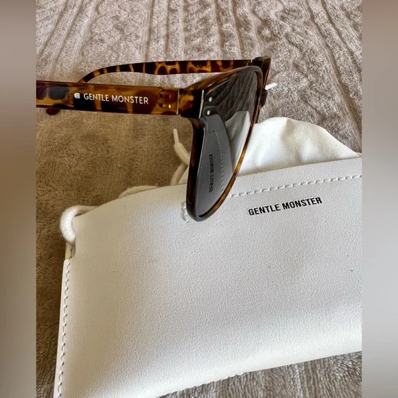 Gentle Monster my Ma polarized sunglasses - Picture 3 of 12